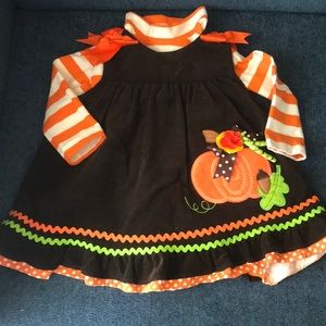 Adorable Fall dress set